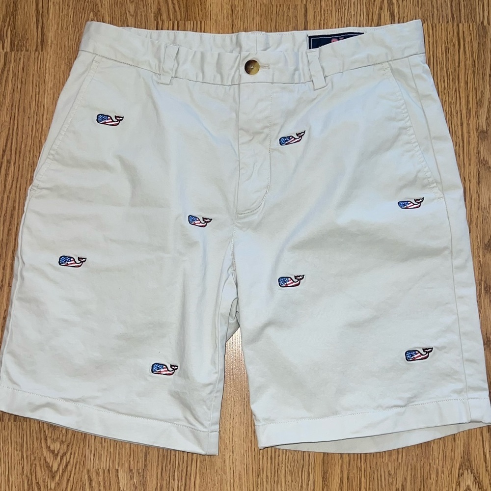 Vineyard Vines Khaki Shorts